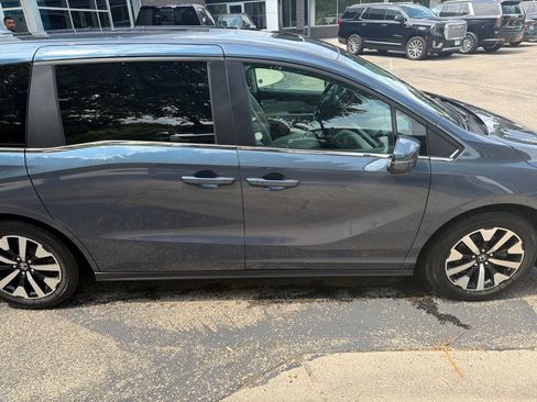 Used 2025 Honda Odyssey EX-L image 8