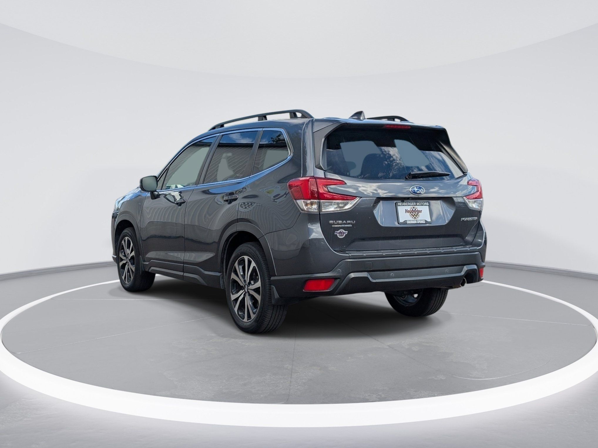 Used 2023 Subaru Forester Limited AWD/4WD image 5