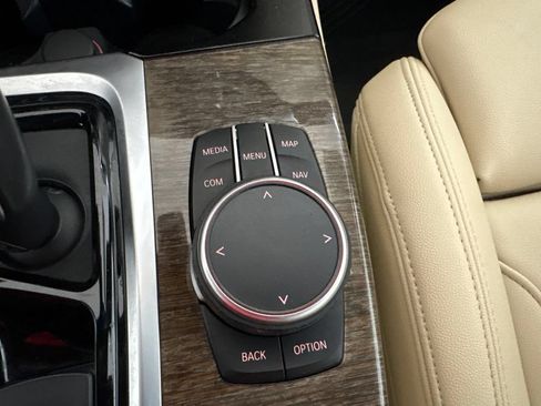Used 2019 BMW X3 sDrive30i RWD image 15