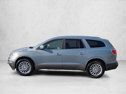 Used 2008 Buick Enclave CXL image 9