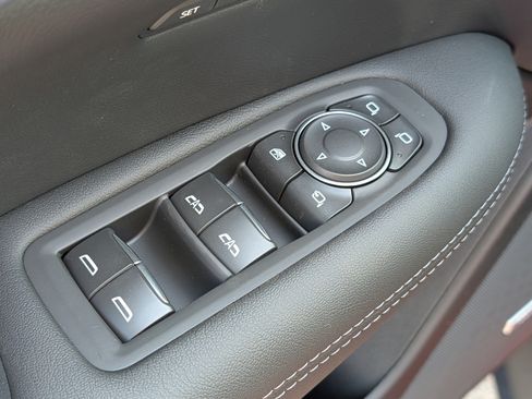 Used 2026 Cadillac XT5 Premium Luxury w/ LPO, Floor Liner Package AWD/4WD image 17