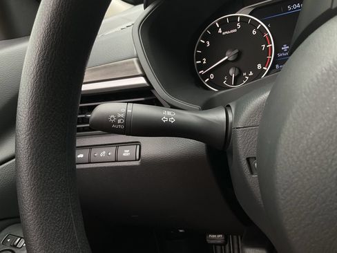 New 2026 Nissan Altima 2.5 SV FWD image 27