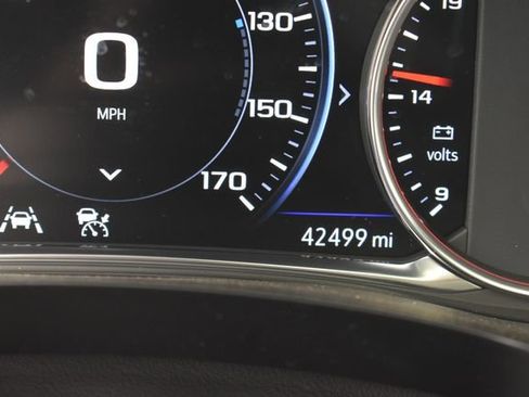 Used 2023 Chevrolet Traverse Premier w/ Redline Edition AWD/4WD image 34
