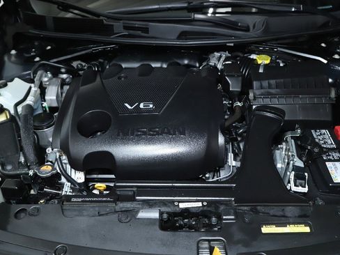 Certified 2023 Nissan Maxima SR w/ Sport Mat Group image 36