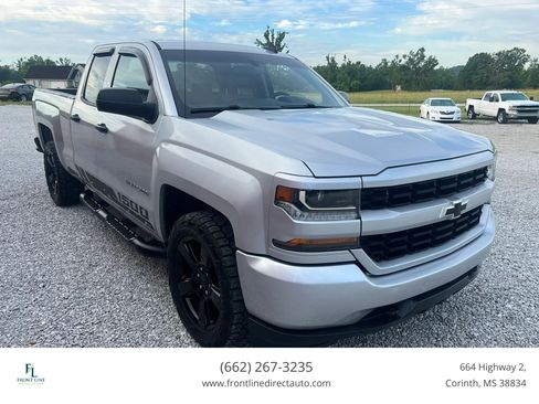 Used 2018 Chevrolet Silverado 1500 Custom w/ Custom Value Package RWD image 7