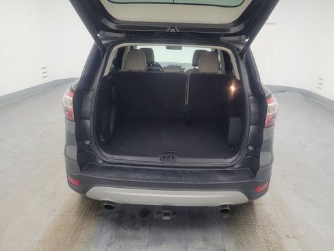 Used 2017 Ford Escape Titanium image 29
