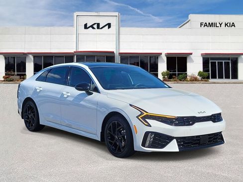 New 2026 Kia K5 GT-Line image 1
