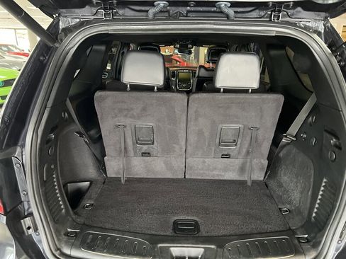 Used 2015 Dodge Durango R/T image 33