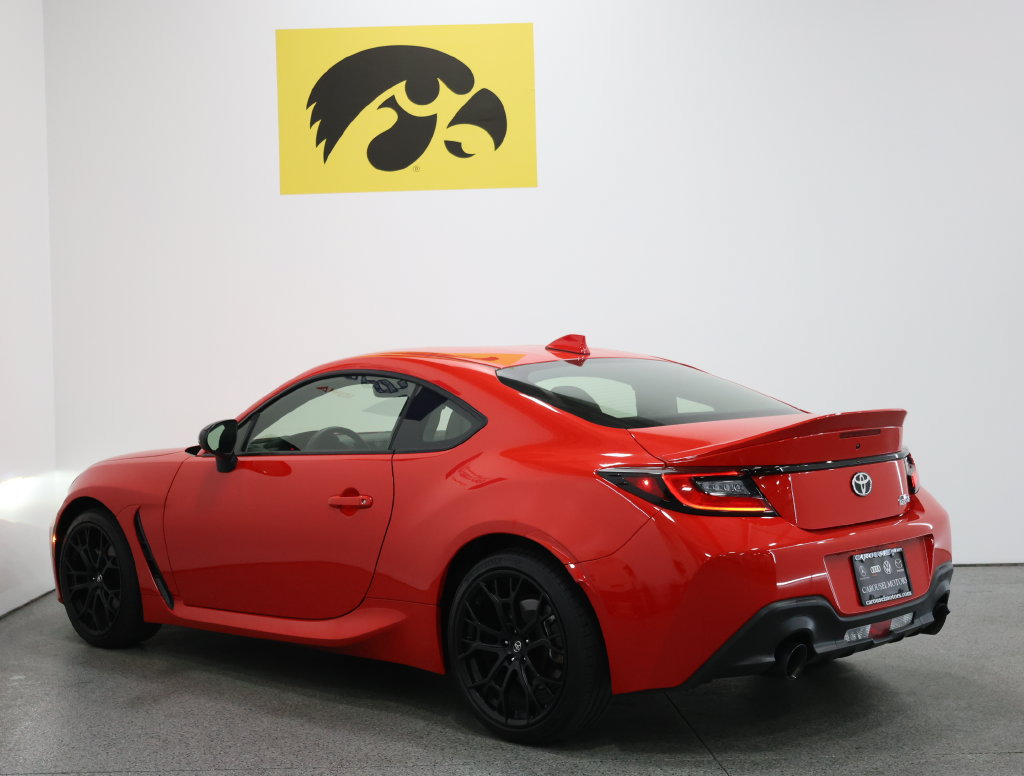 Used 2025 Toyota GR86 Premium w/ GR Wheel Package (TMS RWD image 9
