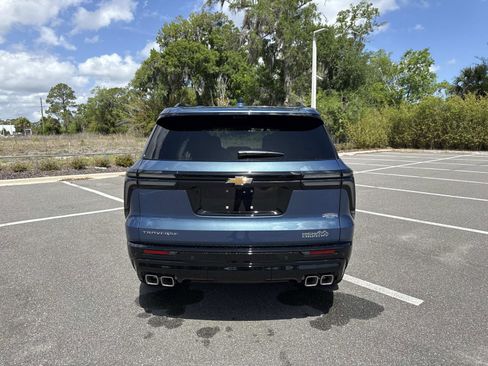New 2026 Chevrolet Traverse High Country FWD image 4