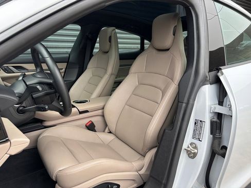 Certified 2025 Porsche Taycan image 4