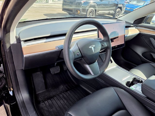 Used 2023 Tesla Model 3 Standard Range RWD image 26