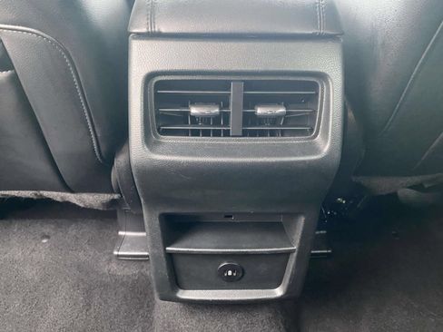 Used 2024 Ford Edge SEL AWD/4WD image 12