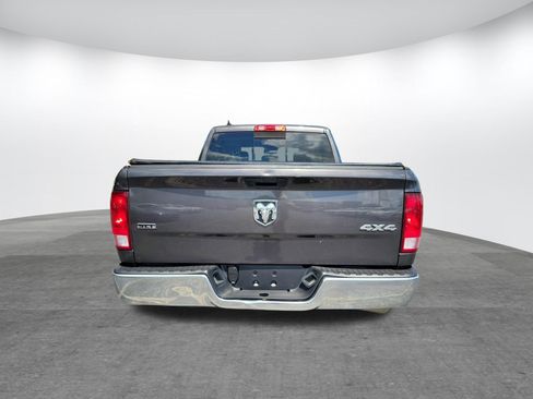 Used 2022 RAM 1500 Classic SLT w/ Electronics Group AWD/4WD image 19