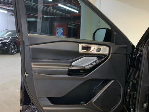 Used 2022 Ford Explorer ST w/ Equipment Group 401A image 13