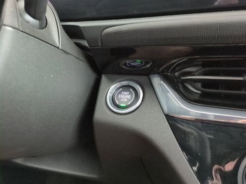 Used 2025 Buick Envista Sport Touring image 22