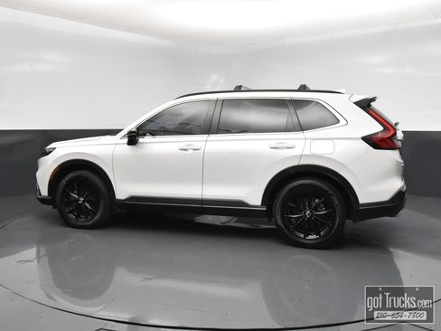 Used 2023 Honda CR-V Sport image 3