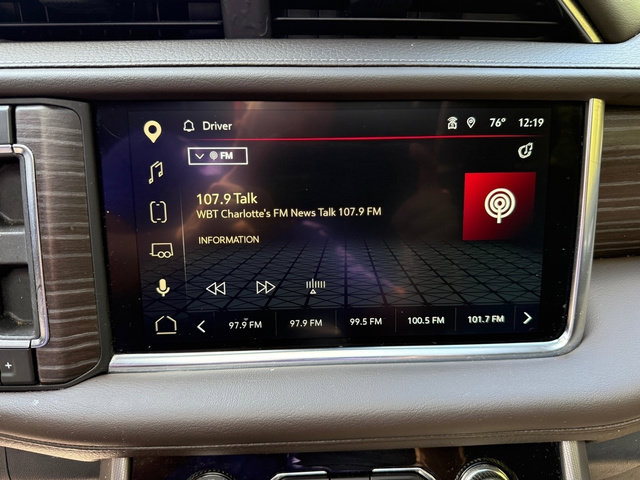 Used 2023 GMC Yukon Denali RWD image 30
