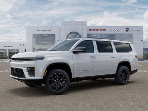New 2026 Jeep Grand Wagoneer L Summit AWD/4WD image 30
