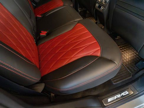 Used 2025 Mercedes-Benz G 63 AMG 4MATIC image 28