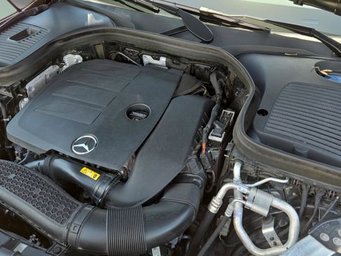 Certified 2022 Mercedes-Benz GLC 300 4MATIC image 21