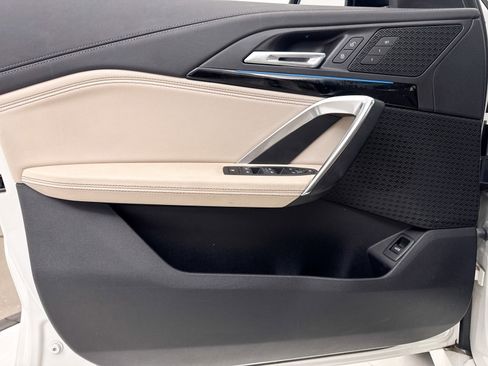 Used 2023 BMW X1 xDrive28i w/ M Sport Package image 31