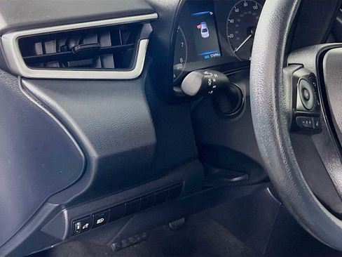 Used 2023 Toyota Corolla LE image 10