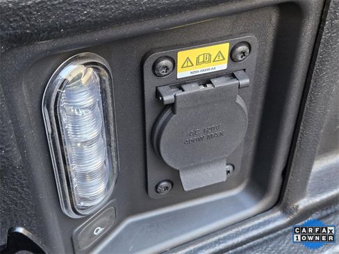 Used 2024 Ford Maverick XLT w/ XLT Luxury Package image 11