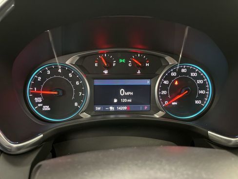 Used 2024 Chevrolet Equinox LT image 8