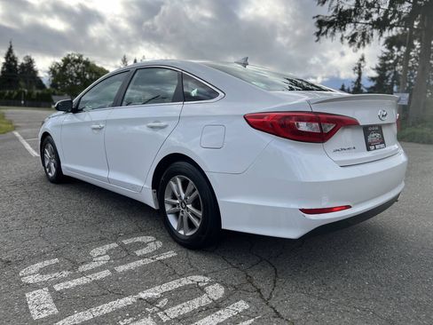 Used 2015 Hyundai Sonata SE FWD image 7