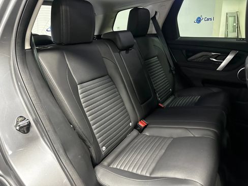 Used 2025 Land Rover Discovery Sport S image 23