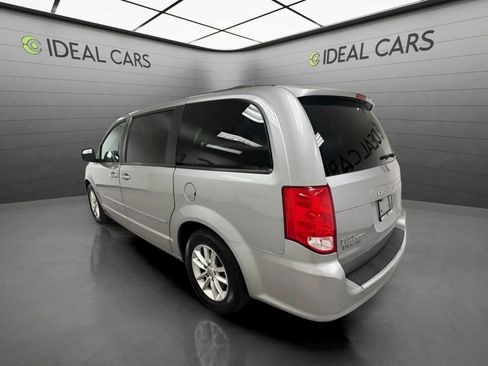 Used 2017 Dodge Grand Caravan SXT w/ Quick Order Package 29G SXT FWD image 7