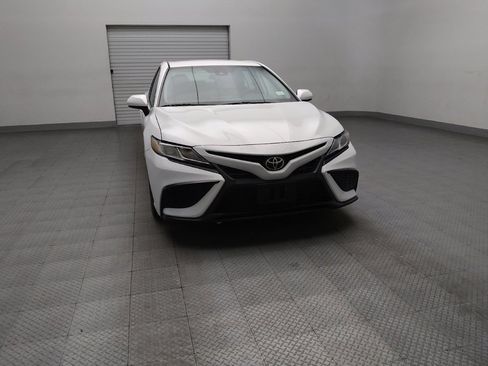Used 2021 Toyota Camry SE FWD image 14