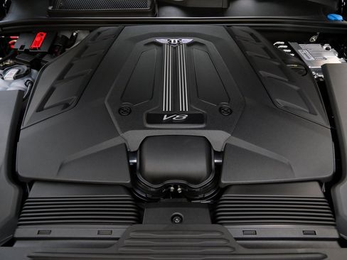 New 2025 Bentley Bentayga image 29