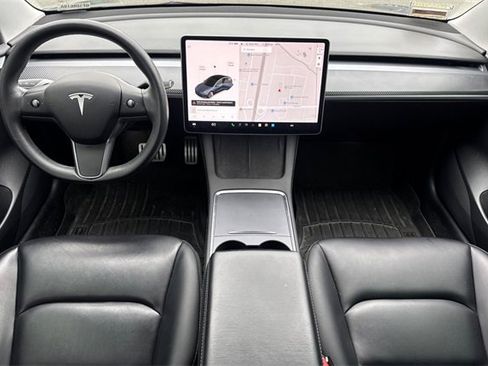 Used 2022 Tesla Model 3 Performance image 15
