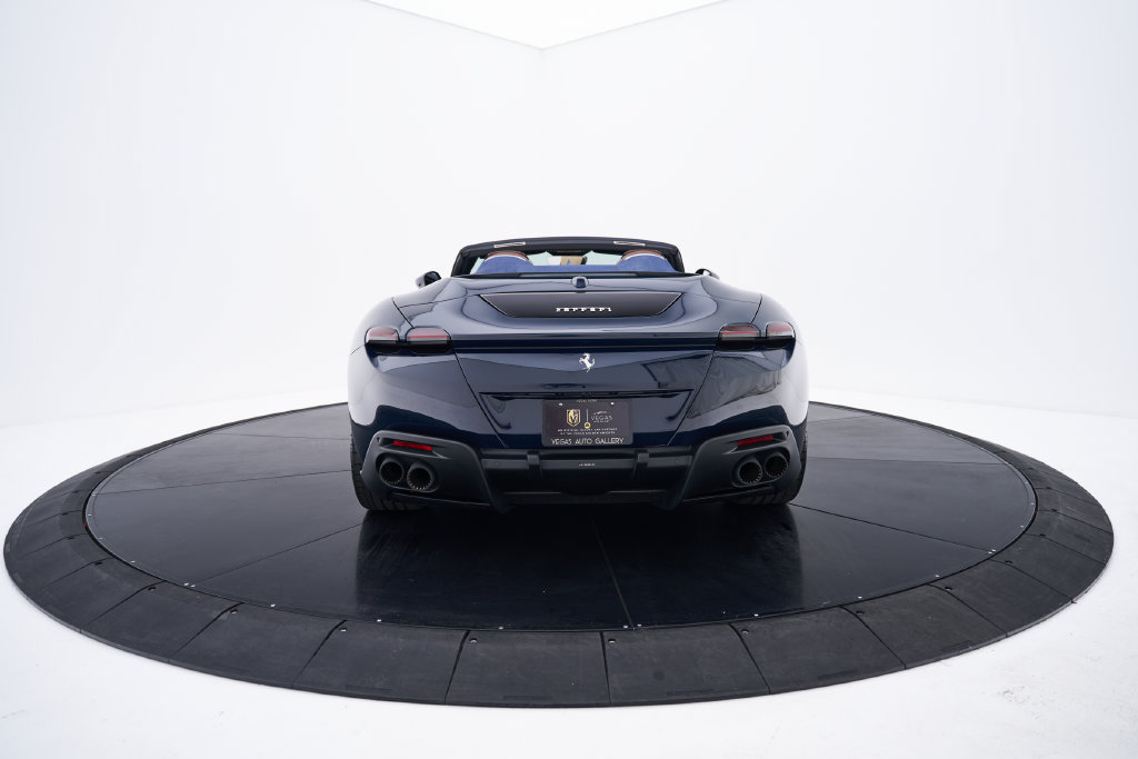 Used 2025 Ferrari Roma Spider RWD image 25