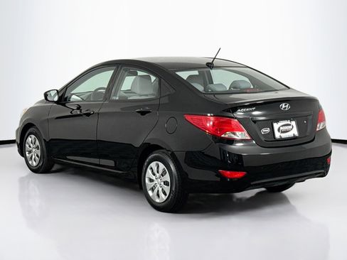 Used 2015 Hyundai Accent GLS FWD image 9