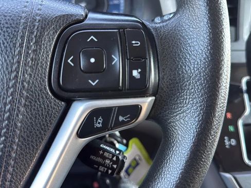 Used 2020 Toyota Sienna LE FWD image 11