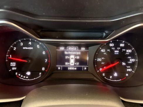 Used 2023 Chevrolet TrailBlazer LS FWD image 18