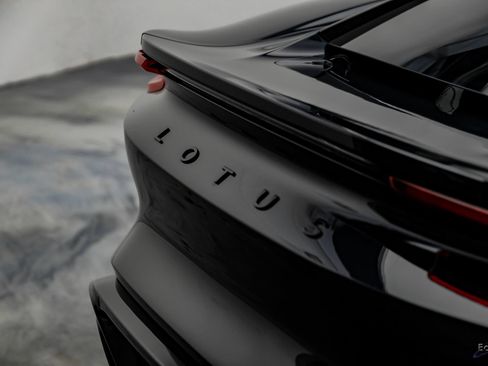 Used 2026 Lotus Emira SE RWD image 36