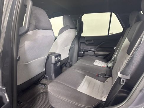 Used 2025 Toyota 4Runner TRD Off-Road image 12