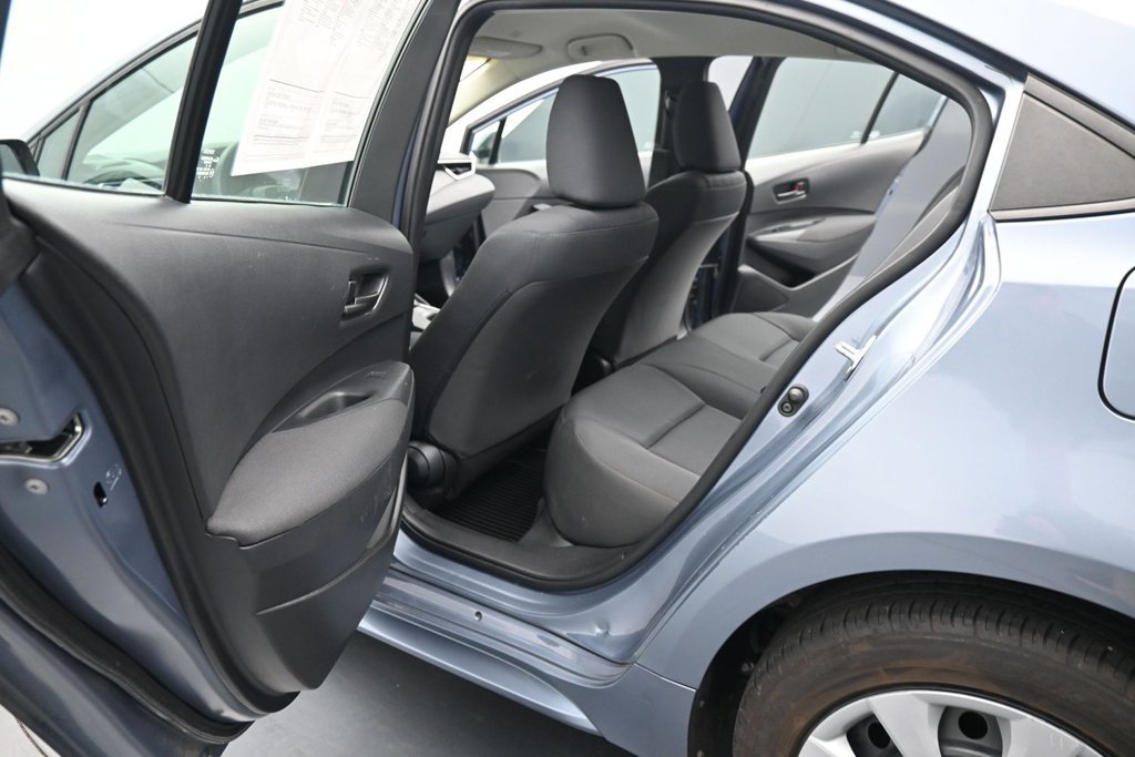 Used 2023 Toyota Corolla LE FWD image 15