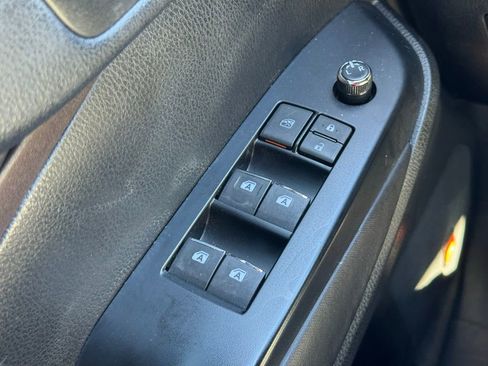 Used 2017 Toyota Highlander Limited image 30