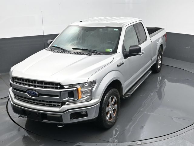 Used 2018 Ford F150 XLT w/ Equipment Group 302A Luxury AWD/4WD image 19