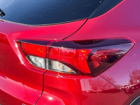 Used 2024 Chevrolet TrailBlazer LT image 8