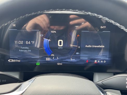 New 2026 Chevrolet Equinox EV LT image 30