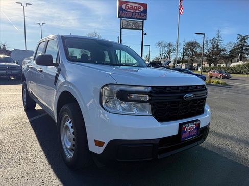 Used 2022 Ford Maverick XL image 10