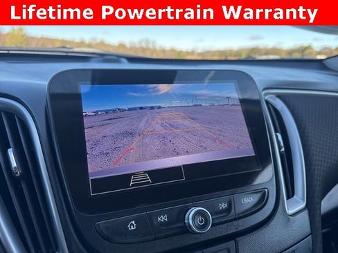 Used 2024 Chevrolet Malibu LT image 14