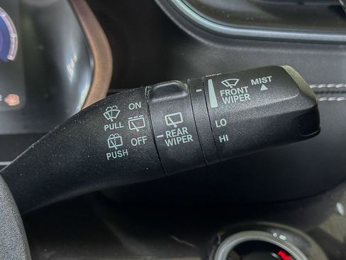 Certified 2023 Jeep Grand Cherokee Altitude image 36