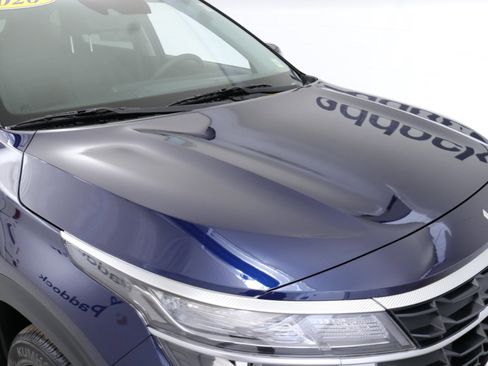 Used 2026 Kia Seltos LX image 12